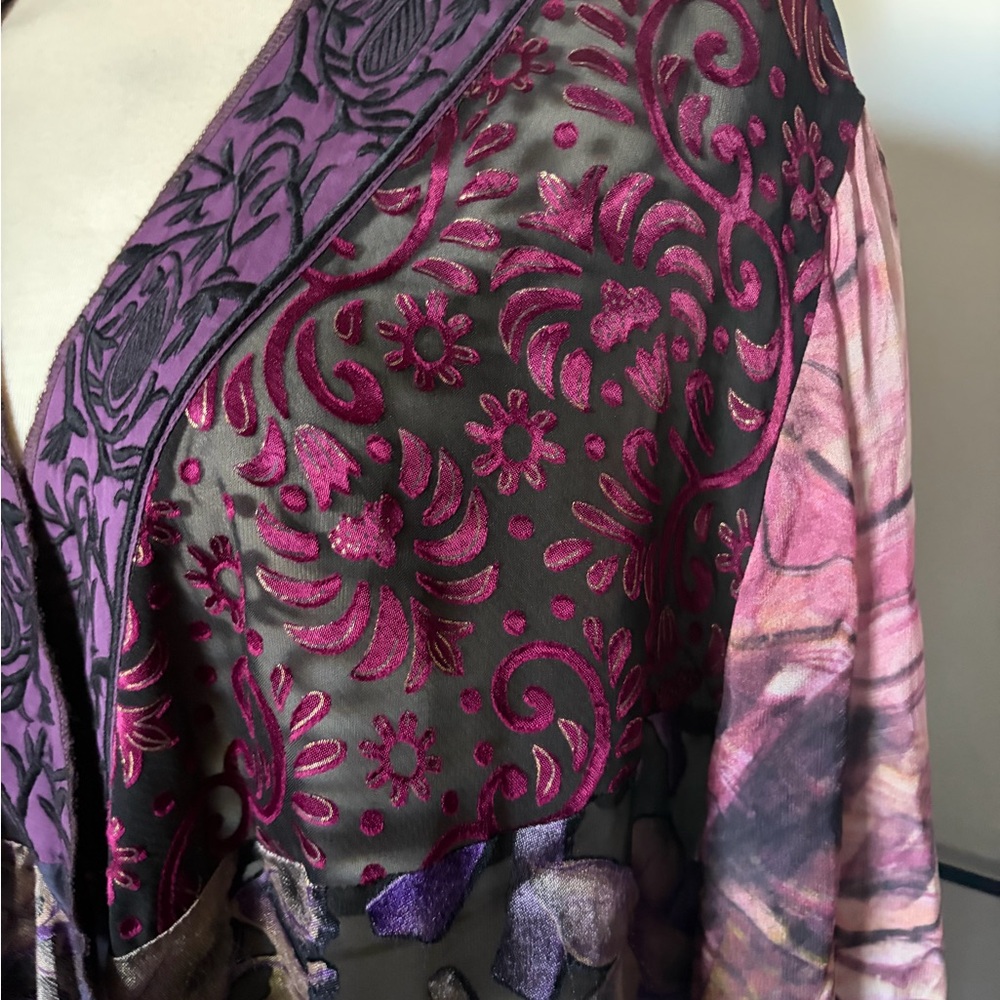 Kimono Patterned Blouse in Purple and Pink - Picture 2 of 5